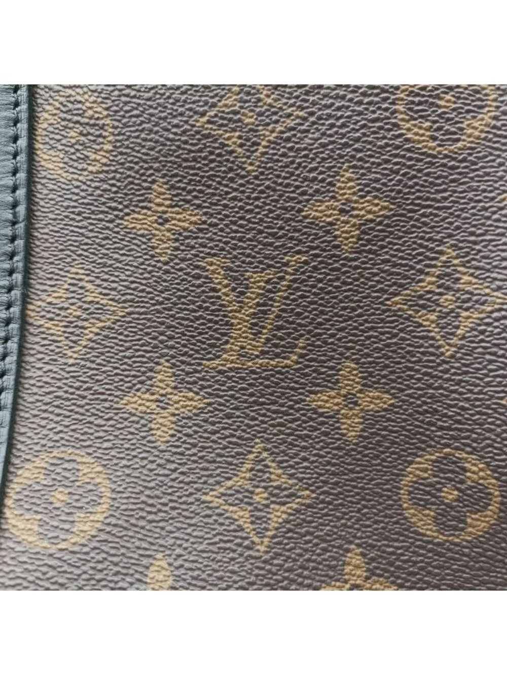 Louis Vuitton Keepall Bandouliere 45 Monogram Eclipse Canvas